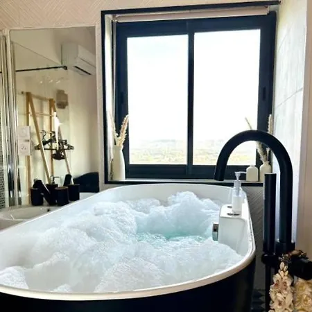 Διαμέρισμα Cosy Avec Balneo Et Climatisation *